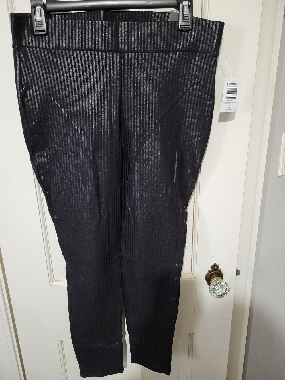 Torrid Black Shimmery Ribbed Leggings